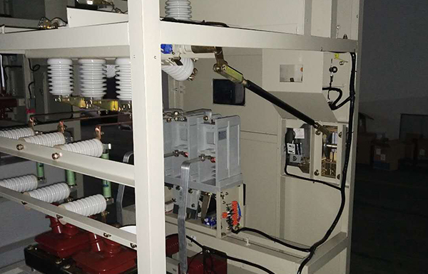 生產(chǎn)控制柜、水阻柜企業(yè)，維護、維修