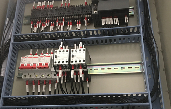 生產(chǎn)控制柜、水阻柜企業(yè)，維護(hù)、維修