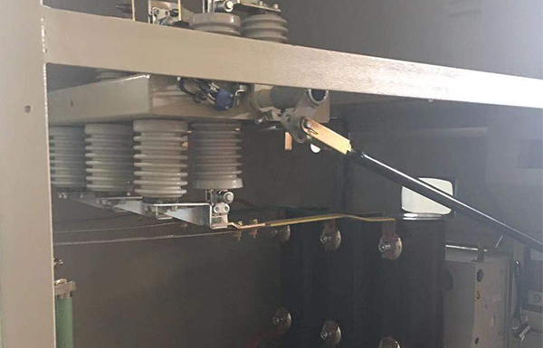 生產(chǎn)控制柜、水阻柜企業(yè)，維護(hù)、維修