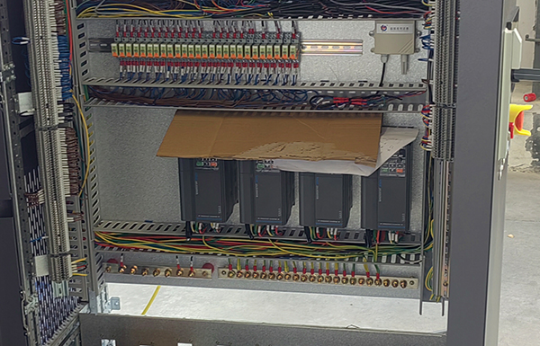 生產(chǎn)控制柜、水阻柜企業(yè)，維護、維修